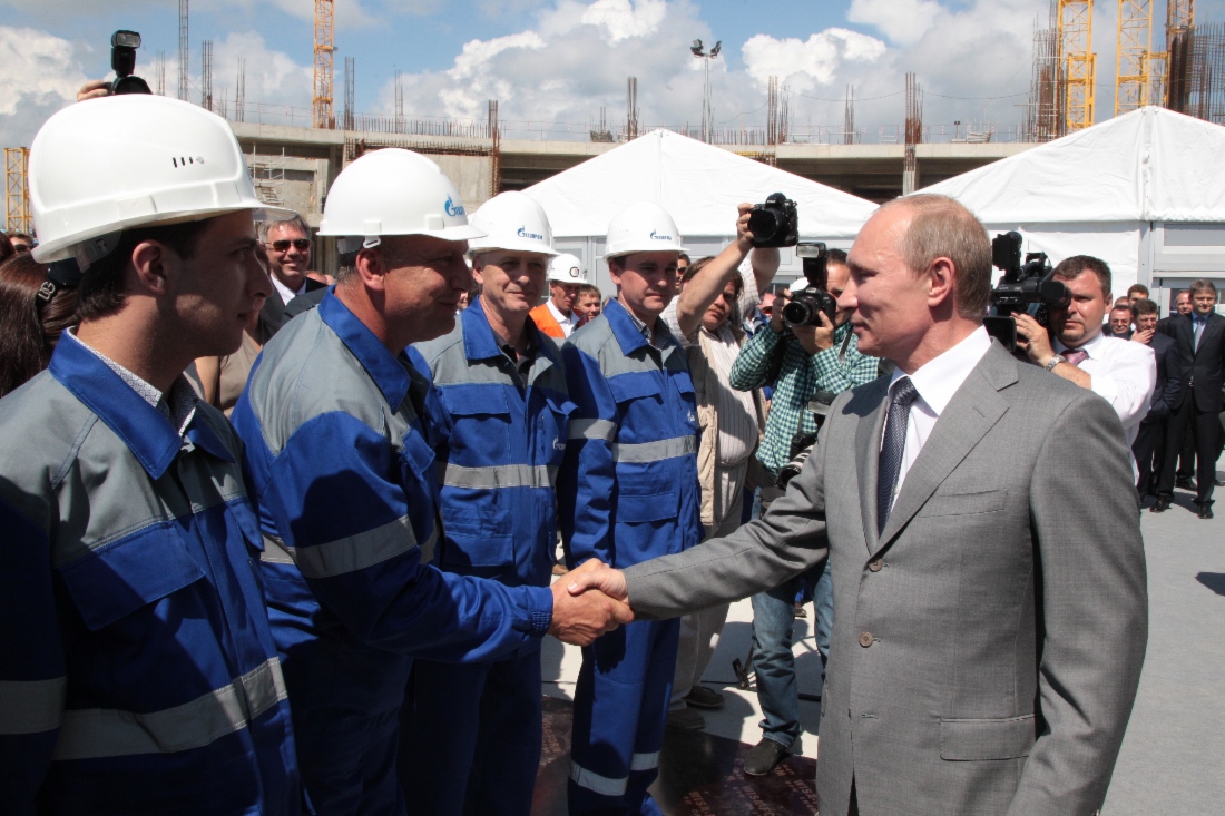 Владимир Путин во время торжественных мероприятий, посвященных вводу в эксплуатацию газопровода «Джубга — Лазаревское — Сочи»